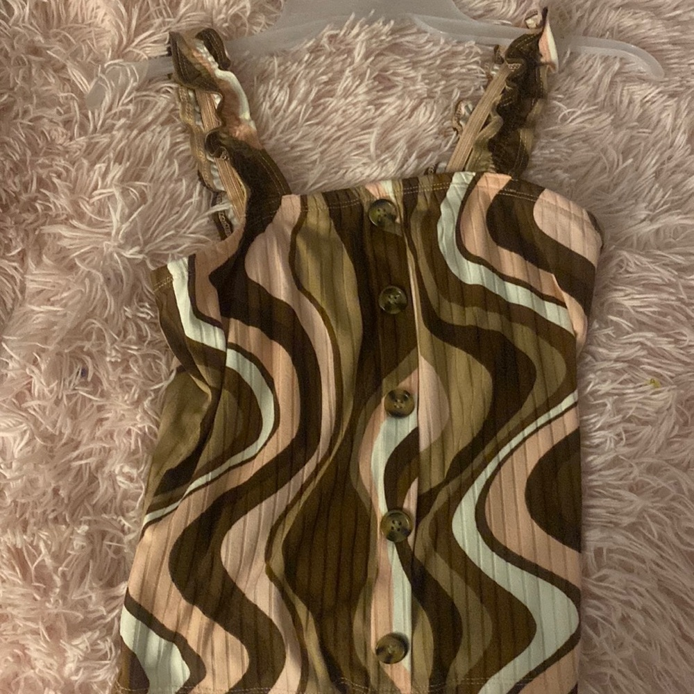 Top with ruffles straps